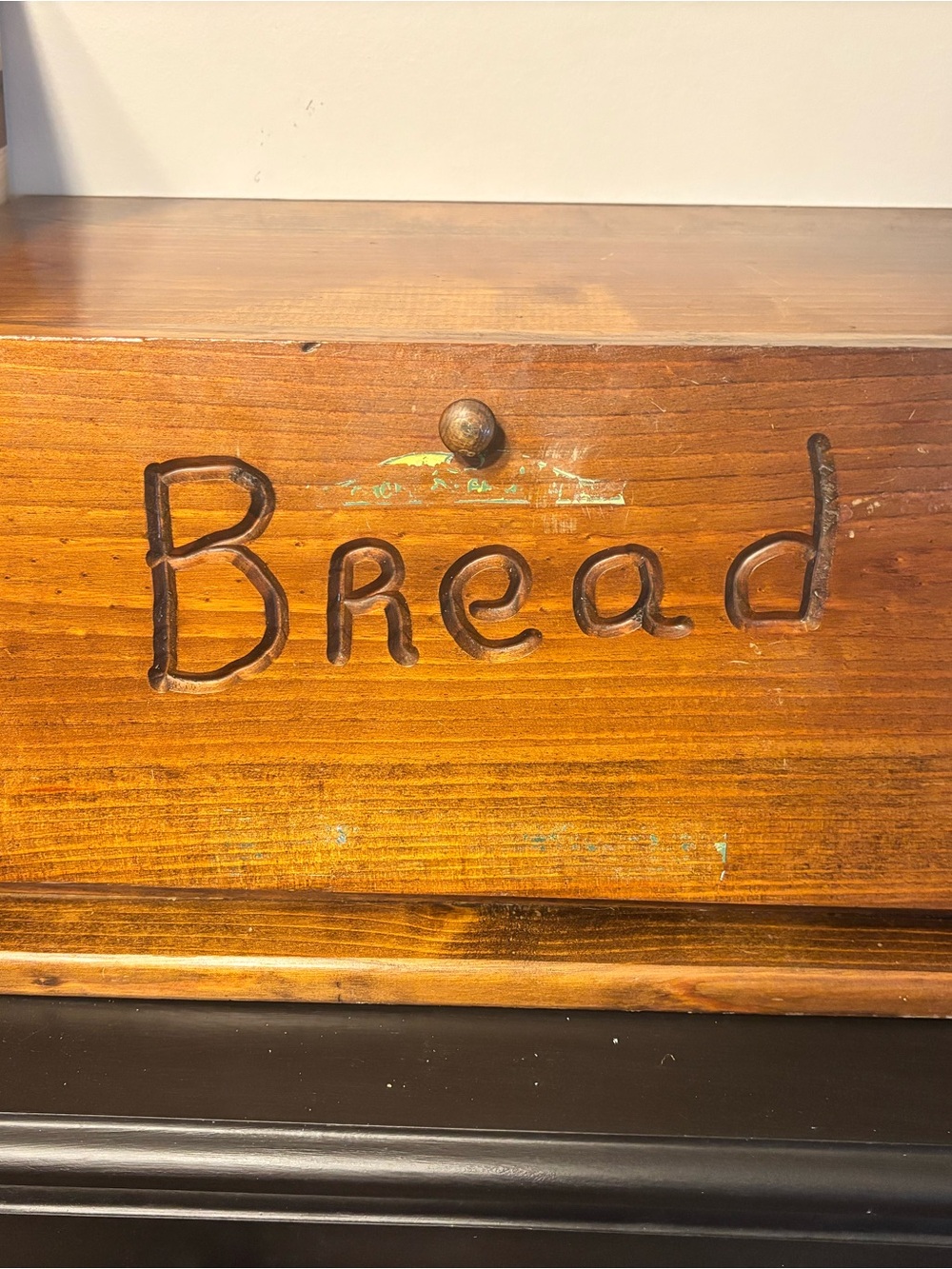 Wooden Bread Box with Carved 'Bread' Script - Warm Honey Tone